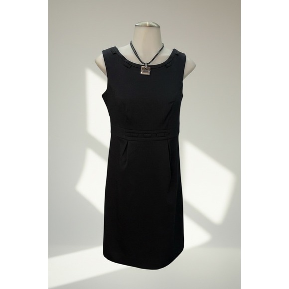 Merona Dresses & Skirts - Merona Sheath Dress Women 2 Black Sleeveless Piqué Textured Career LBD Office